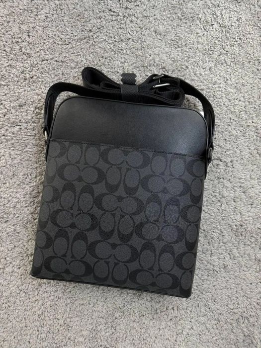 Сумка  через плече COACH