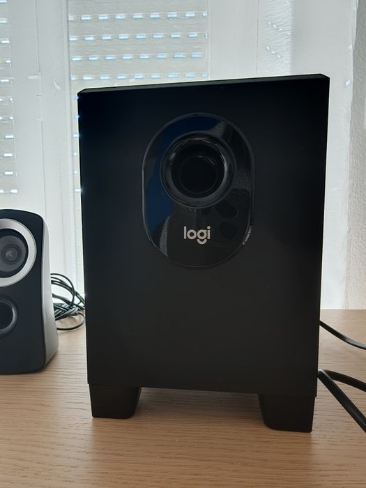 Sistema de som Logitech Z313