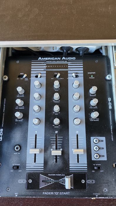 Pioneer CDJ 400 american audio