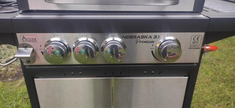 Grill gazowy 3 palnikowy