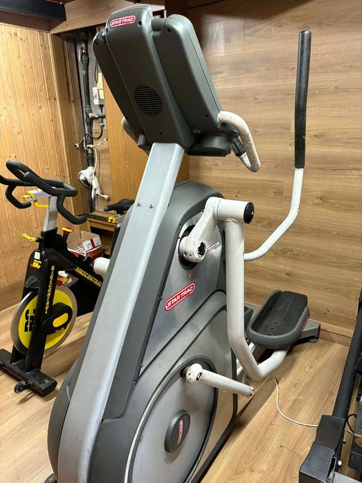Bicicleta Elíptica Star Trac 6230 Elite - Star Trac 6230-SINTP0
