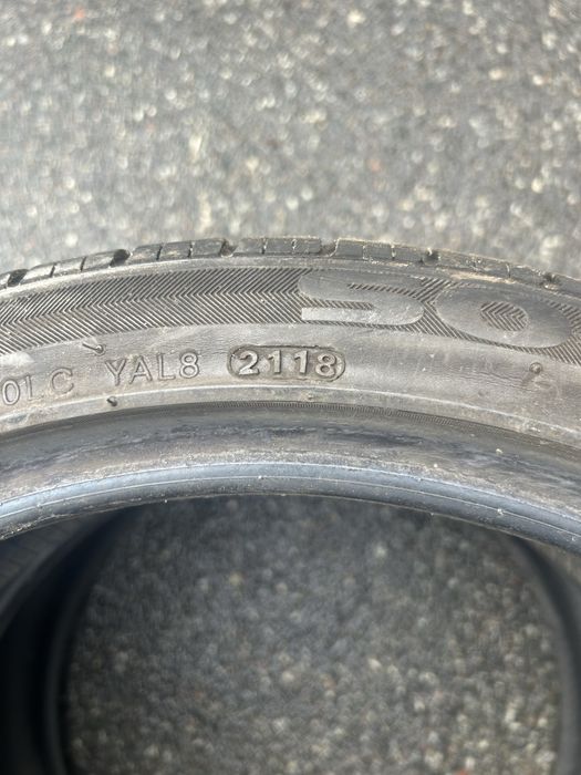 215 40 18 Kumho комплект