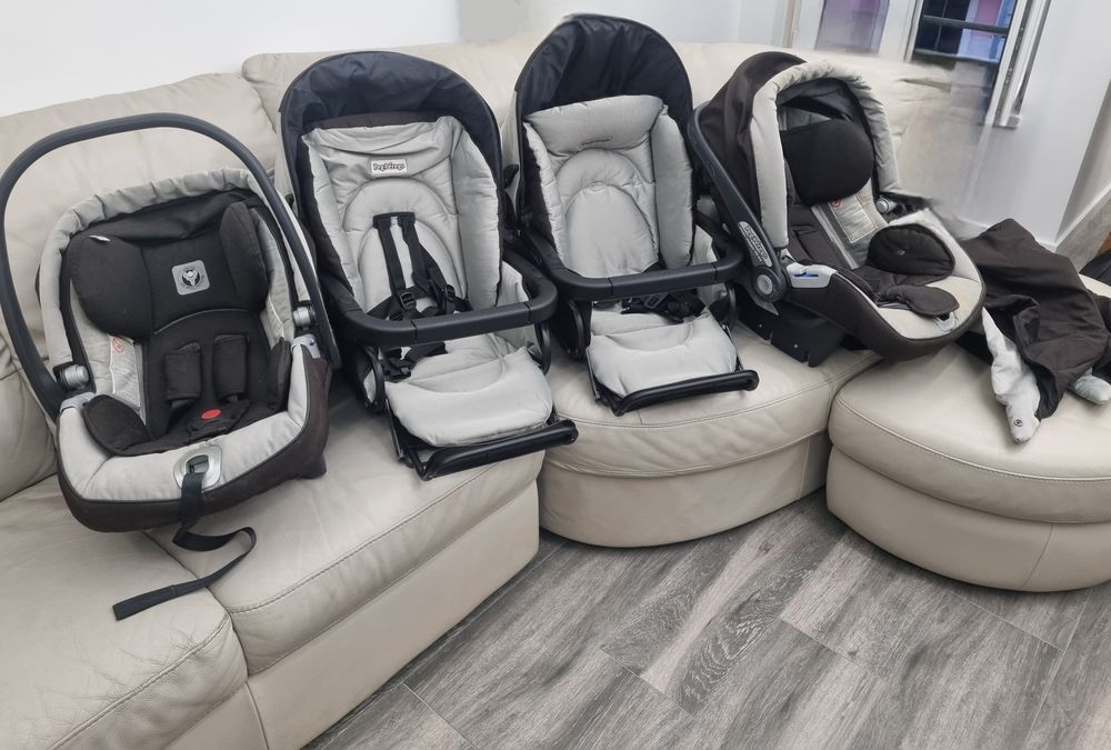 Carrinho de Gémeos Peg-Pérego + 4 Ovos | Prático e Confortável