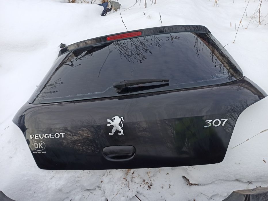 Peugeot 307 hatchback 4d czarna klapa bagażnika zderzak  okazja