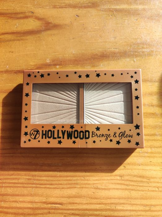W7 Hollywood Bronze & Glow