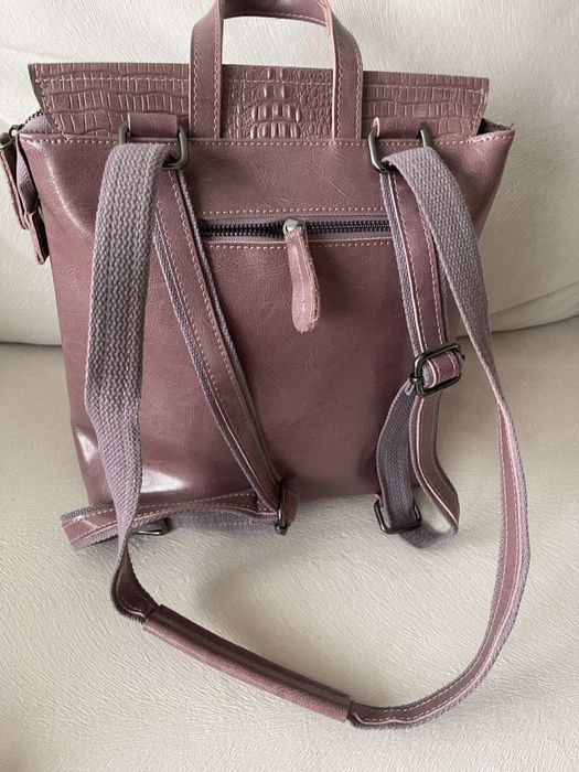 Сумка-рюкзак жіноча