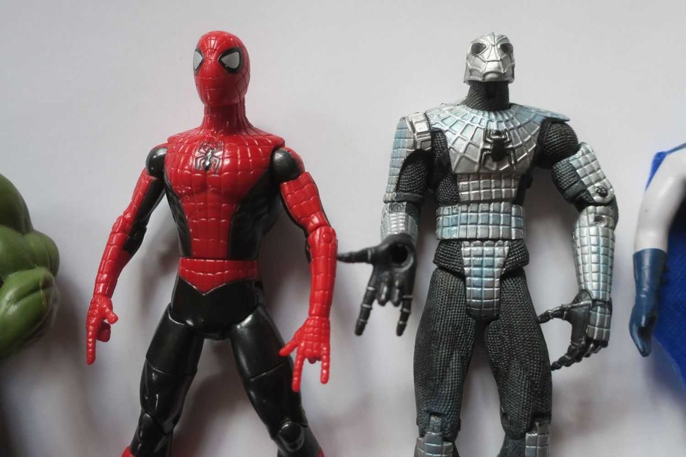 Zestaw 4 szt Hulk, Spiderman Batman itd Marvel Hasbro