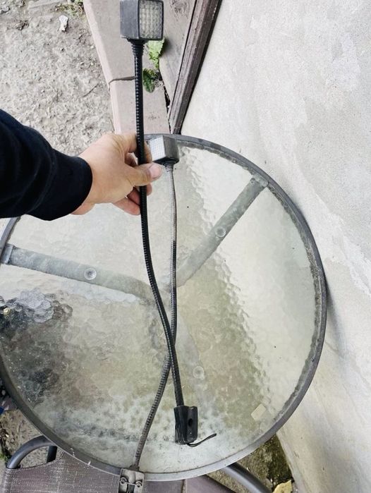 Світильник светильник фонарь на ножке 12 в. автомобільний