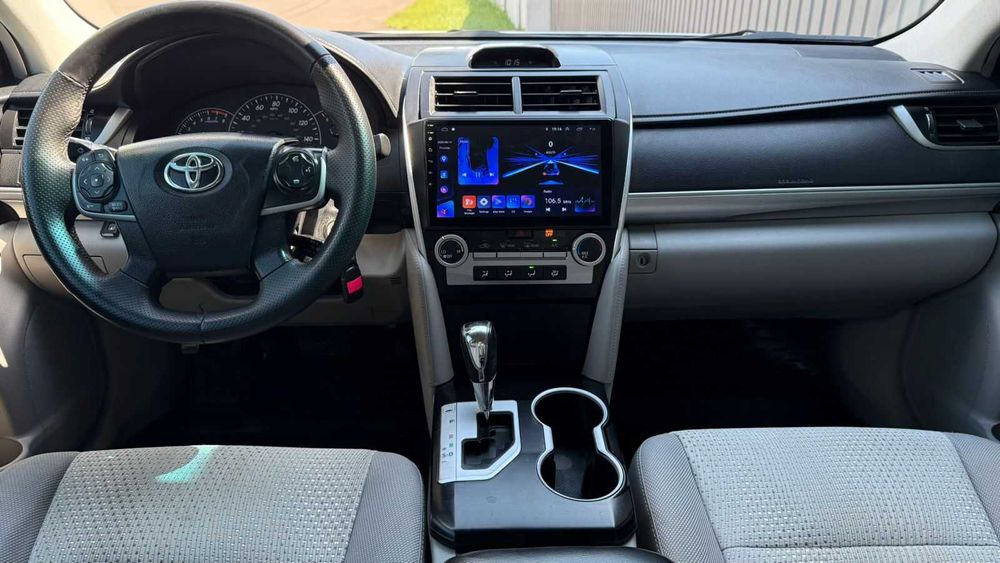 Toyota Camry 2013 2,5 ГБО Обслужена Відмінний стан