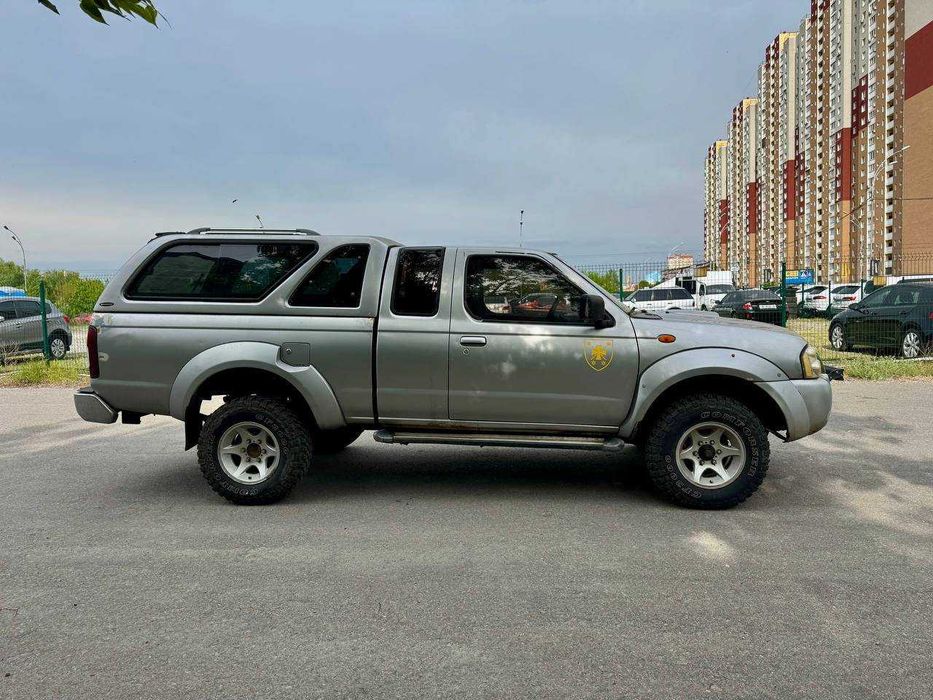 Продам пікап Nissan