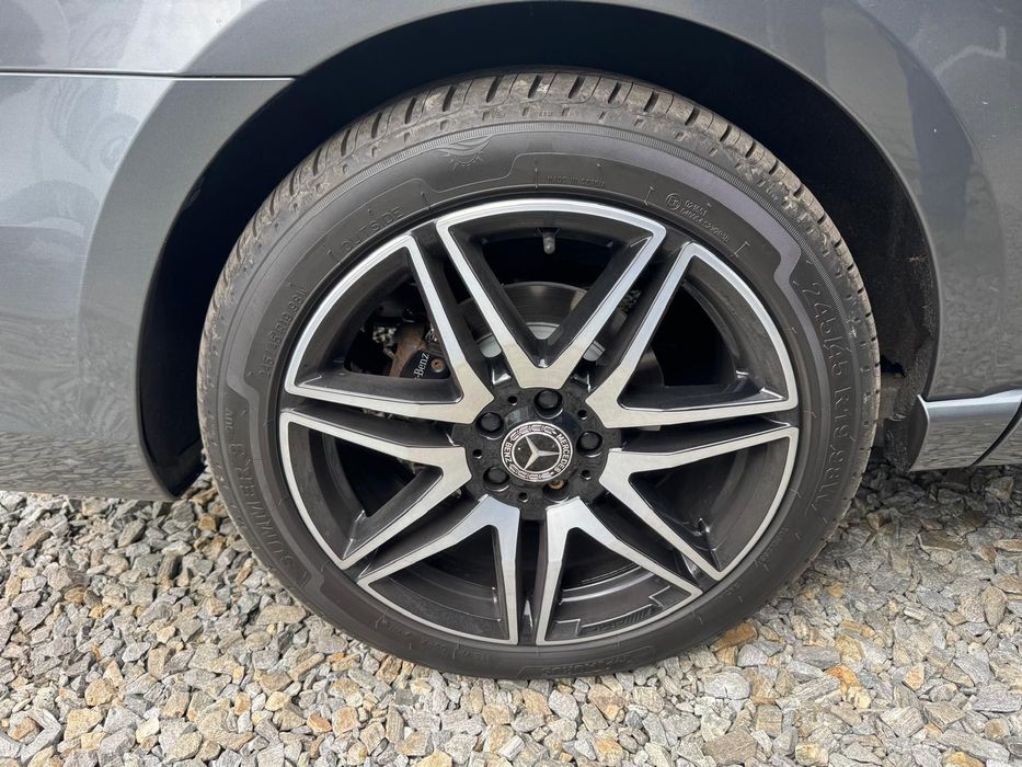 Mercedes-Benz Klasa V Mercedes V-Klasa 300 d Long 2.0 diesel 239 koni AMG