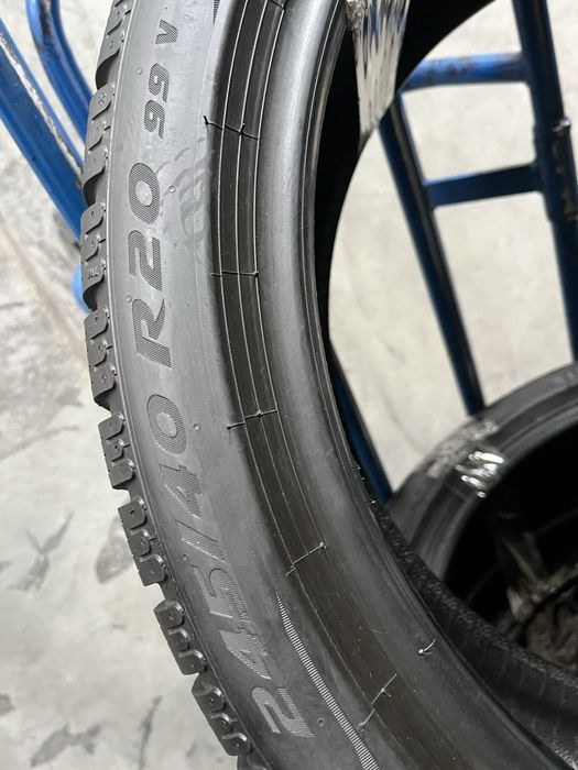 275/35/20+245/40/20 R20 Pirelli PZero Winter * 4шт зима