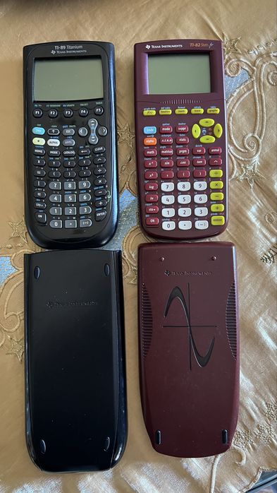 Calculadora gráfica Texas Instruments TI-89 e TI -82 / Iphone