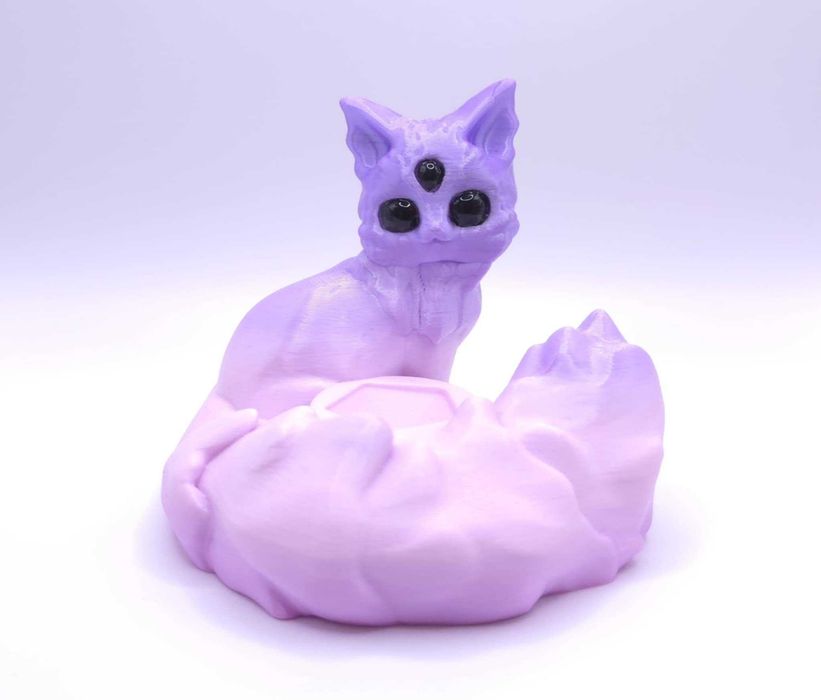 Mistyczny Strażnik — lis z otworem na kostkę do gry D20 — Druk 3D
