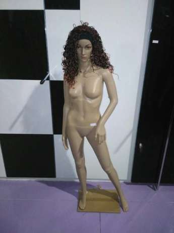 Manequins Bonecos, Novos ( Cor de Pele ) Masculino, Feminino e Criança