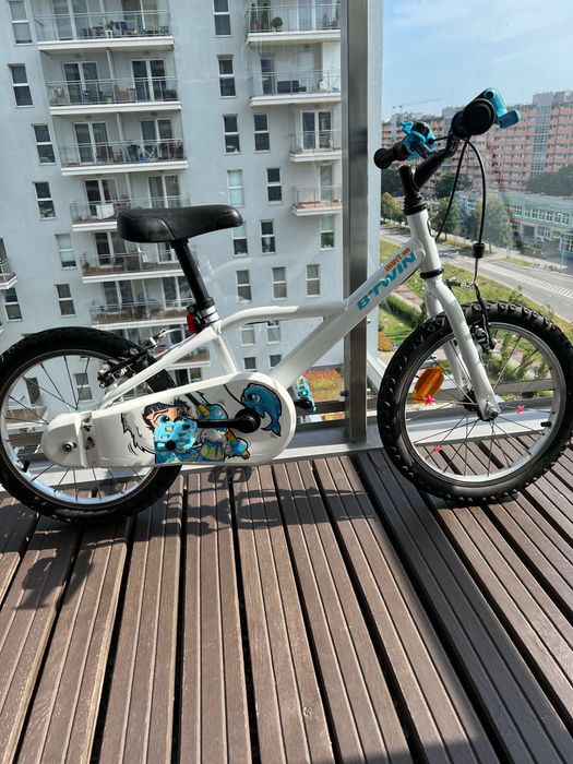 Rower 16 B-TWIN - Decathlon - dziecięcy - kółka boczne