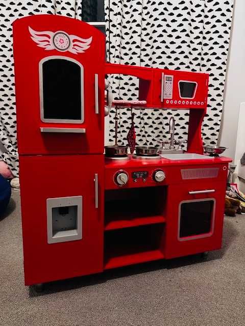 Kuchenka dziecięca czerwona + akcesoria