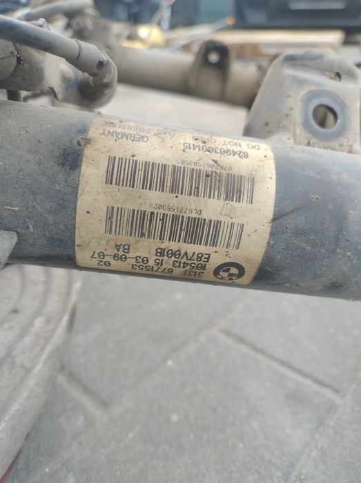 Zwrotnica amortyzator gira BMW E90 E91 Lift