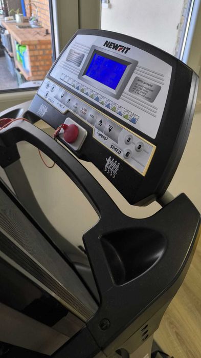 Vendo passadeira elétrica NewFit, totalmente funcional.