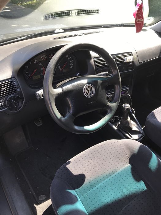 Volkswagen Golf 1.4