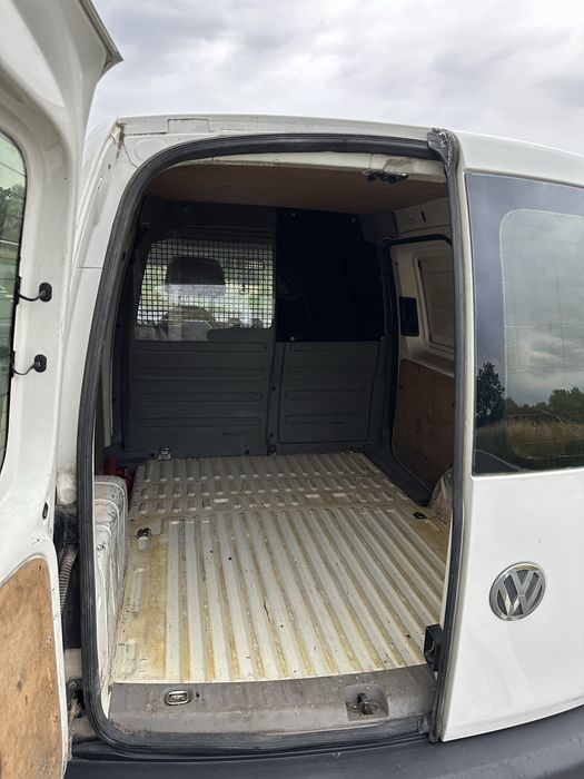 Dostawczak VW  Caddy 1.9 SDI sprawna klima radio