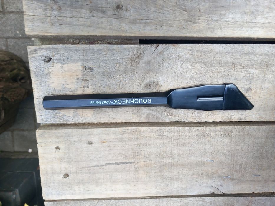 Dłuto Roughneck 32x254 mm