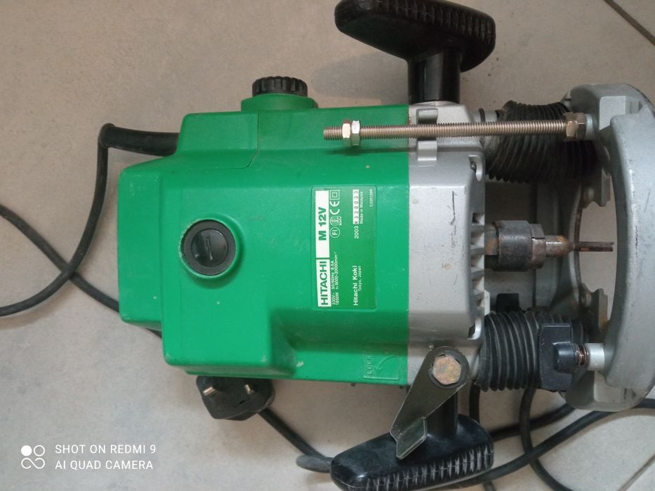 Frezarka Hitachi M12V