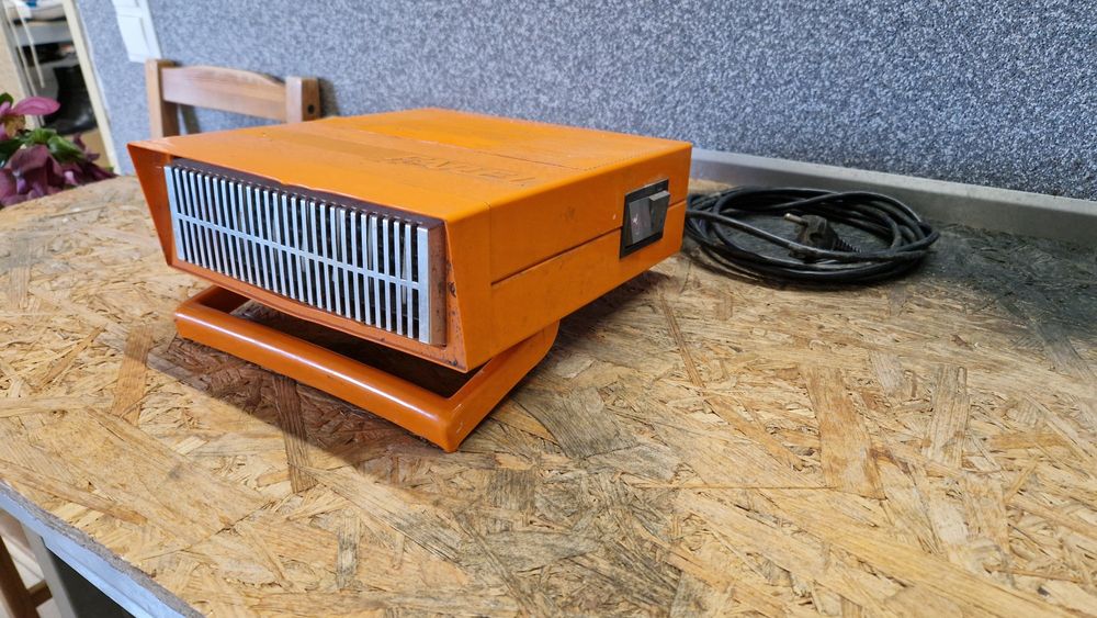 Stara farelka grzejnik