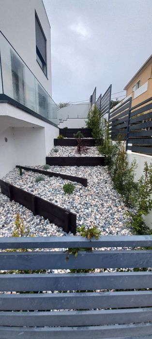 Limpeza e manutenção de jardins