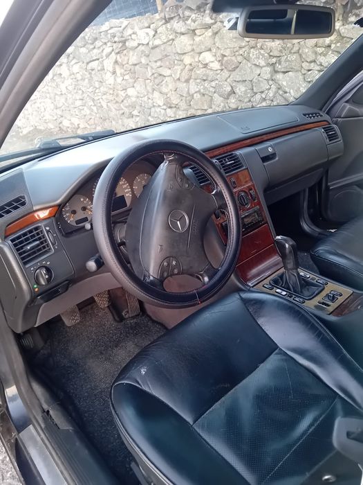 Vendo ou troco Mercedes Benz é220 CDI