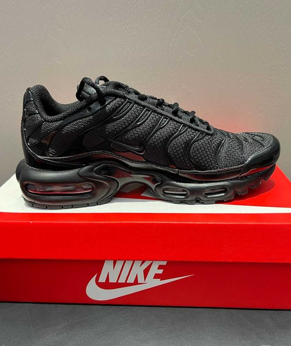 Nowe buty Nike Air Max Plus TNR.40