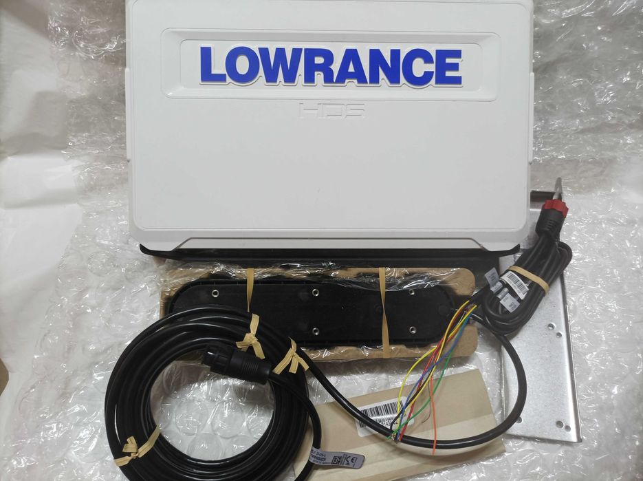Продам Ехолот Lowrance HDS 12 LIVE