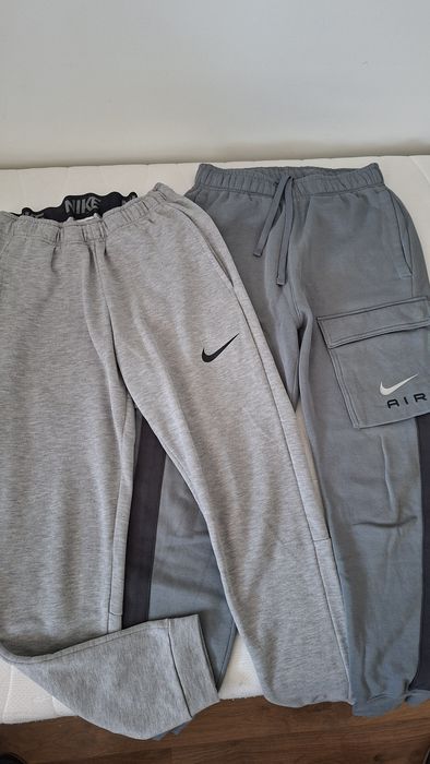 Spodnie dresowe Nike r. S