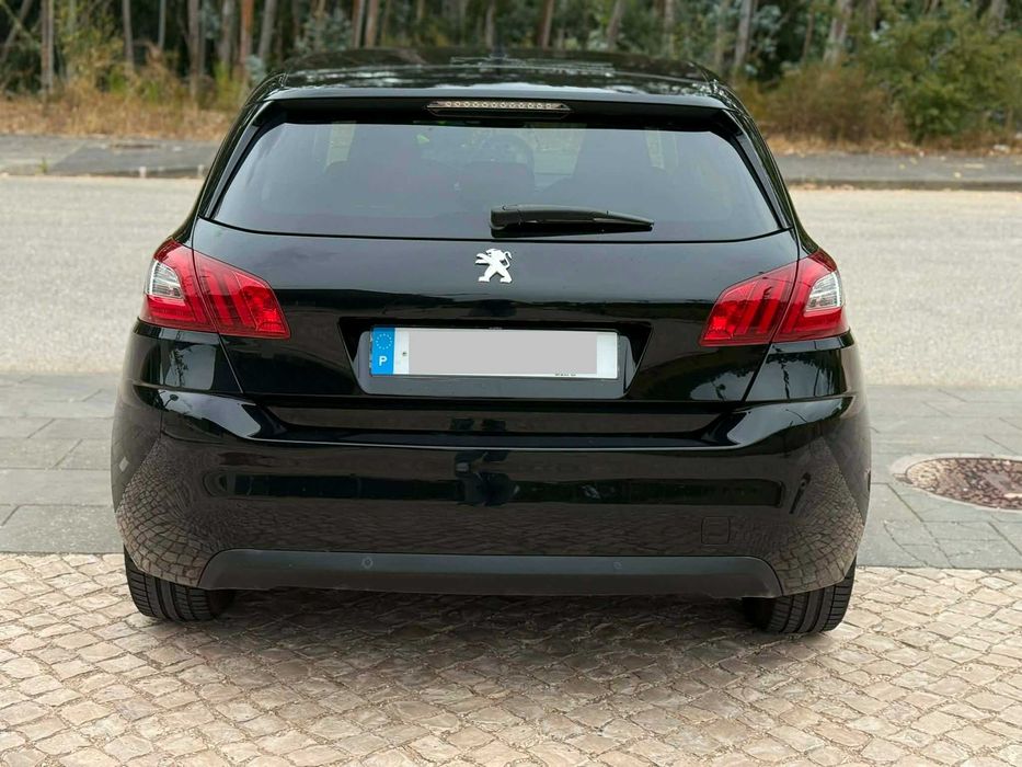 Peugeot 308 Allure 1.6HDI 120CV 2014/11 211.000KM