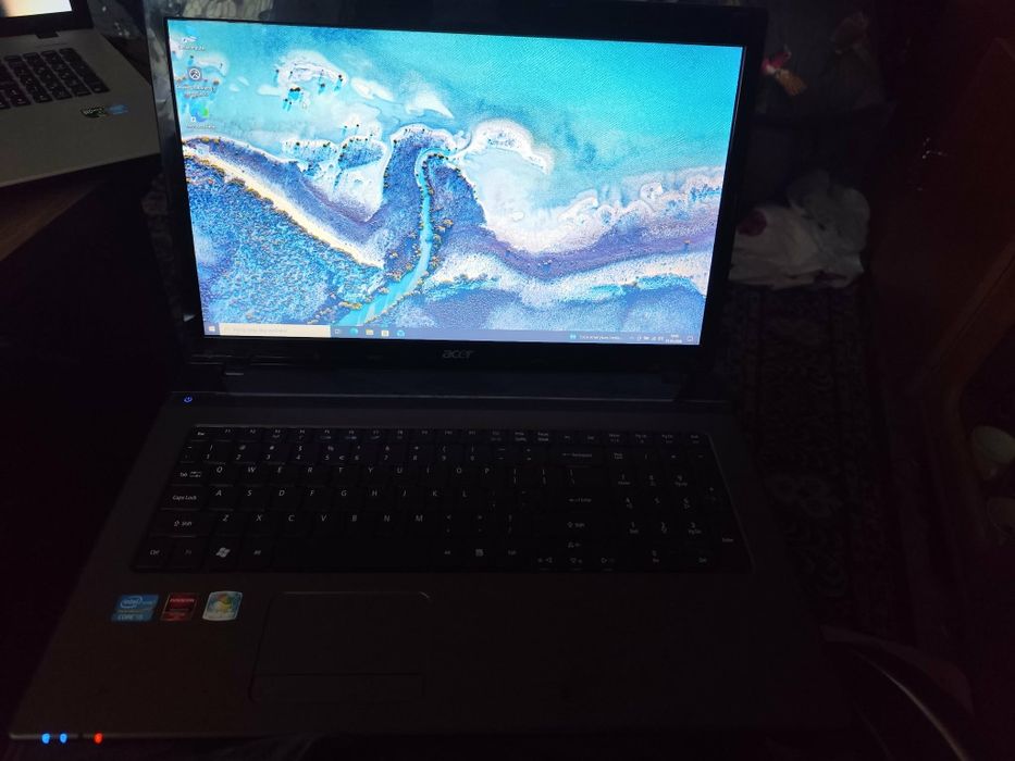 Sprzedam laptopa Acer aspire 7750