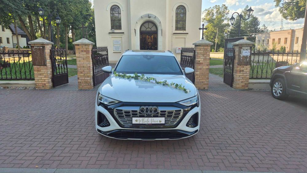 Auto do ślubu Audi Q8 Etron zdalne sterowanie