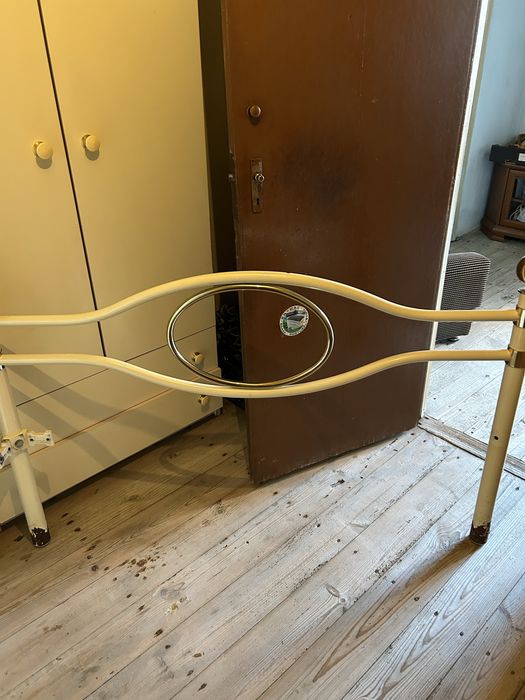 Cama de FERRO ANTIGA
