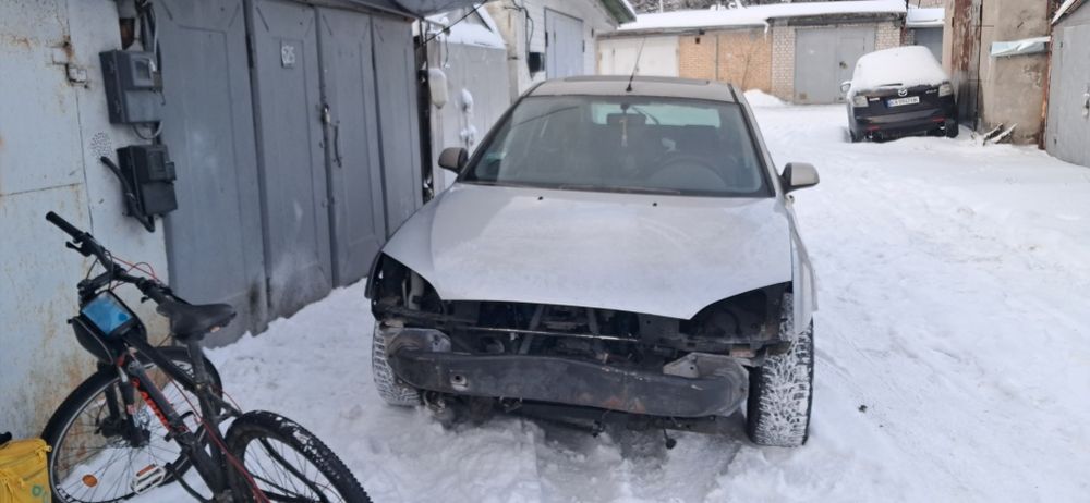 Ford Mondeo 3 2.0 безин 2000 року