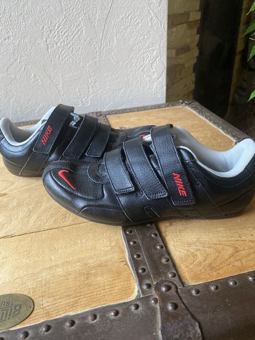 Кроссовки кросівки кеди