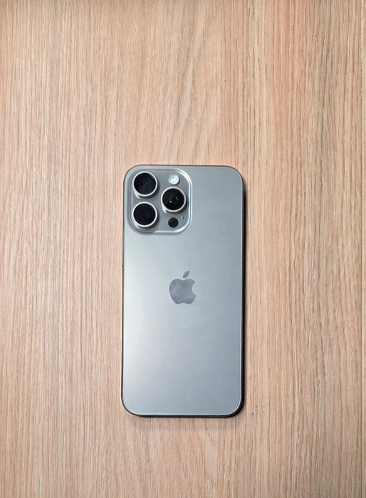Iphone 15 Pro Max 512GB - Como Novo