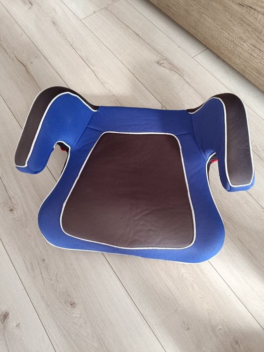 Fotelik samochodowy.