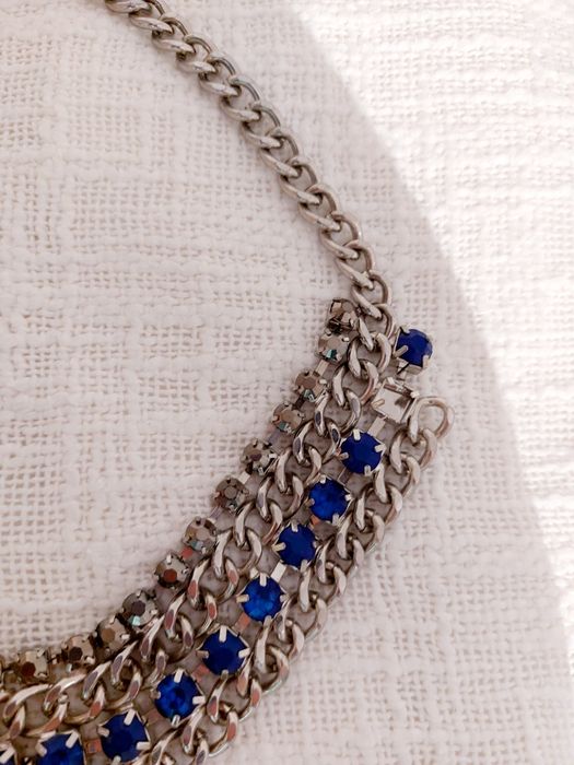 Colar com safiras azul