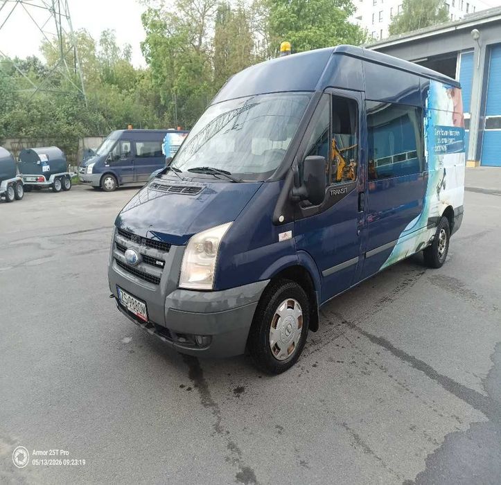 Samochód furgon Ford Transit. Sprzedaż w formie przetargu.