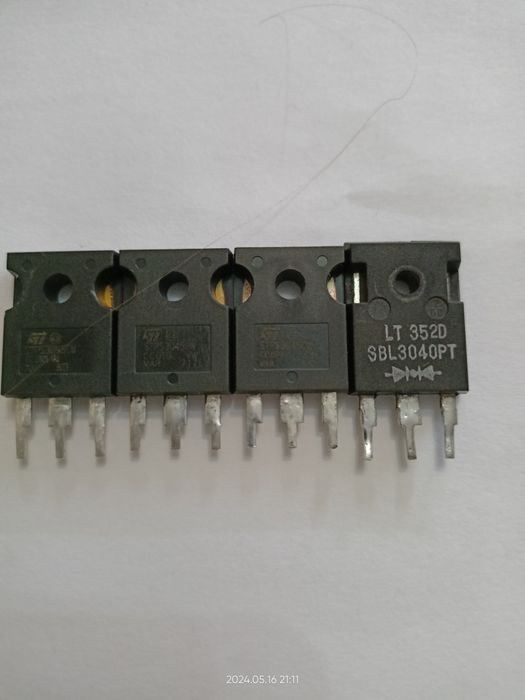 Приемник VEF 201... ... Диоды Шотки  45V- 30A