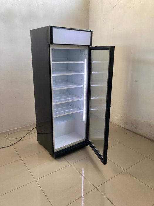 Chłoddziarka  witryna  lodówka Metalfrio COLL 700 l 75 cm na blachy GN