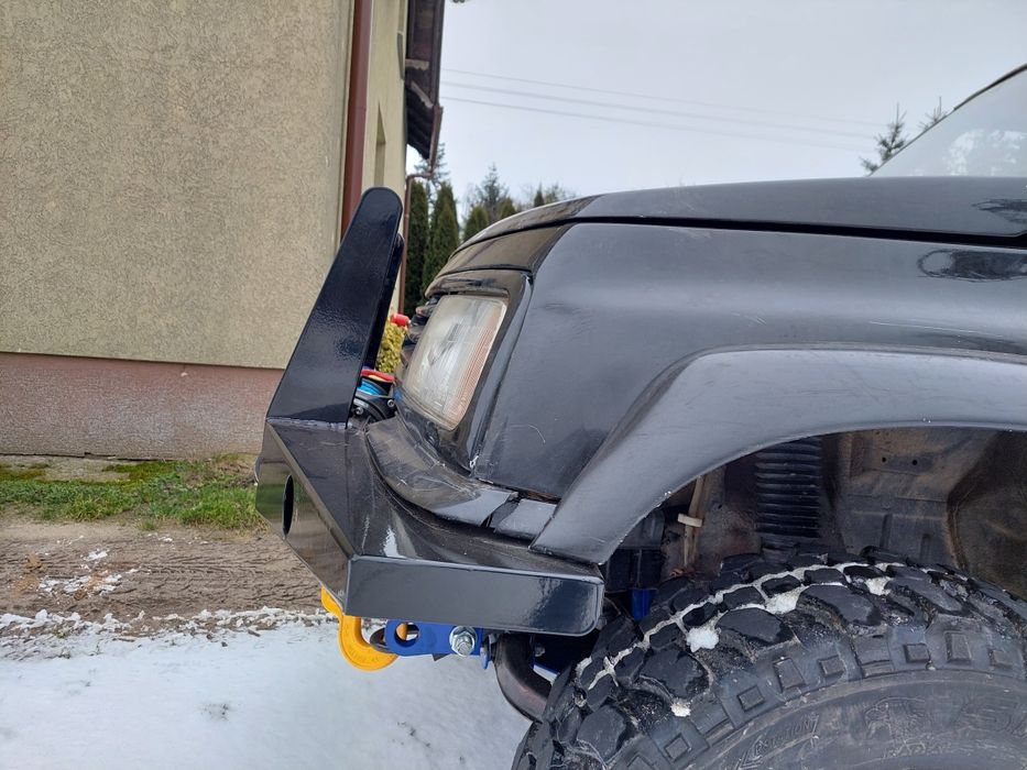 Przedni zderzak stalowy z płytą pod wyciągarkę suzuki vitara nowy