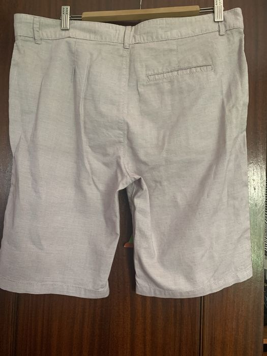 Calcao de homem bordeaux e branco
