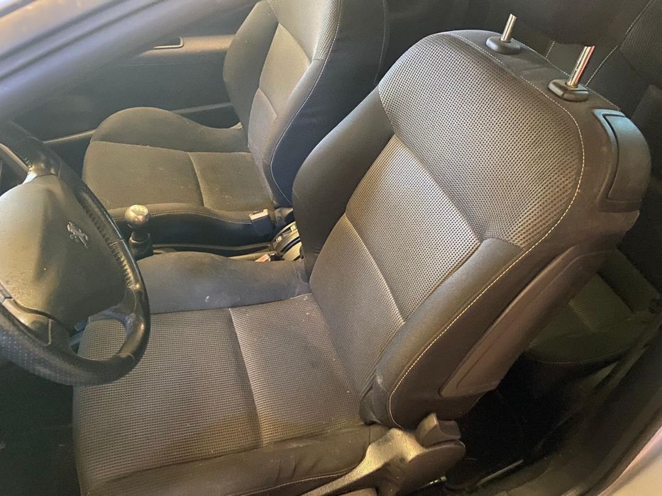 Peugeot 207 para peças