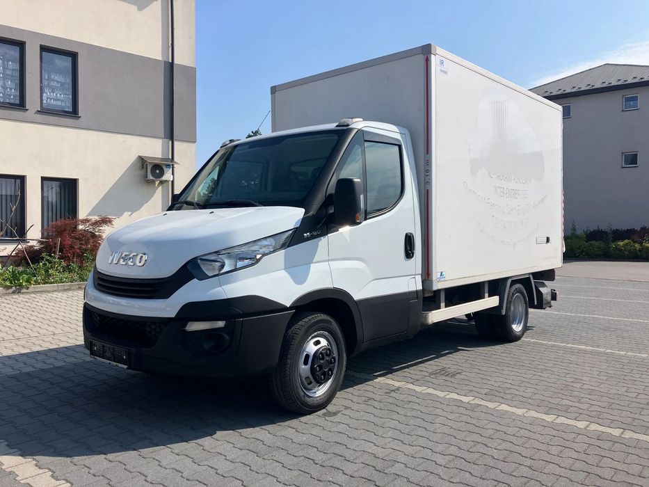 Iveco Iveco Daily 35c12 tylko 50 tys km super stan chłodnia izoterma  Iveco Daily Izoterma  Chłodnia