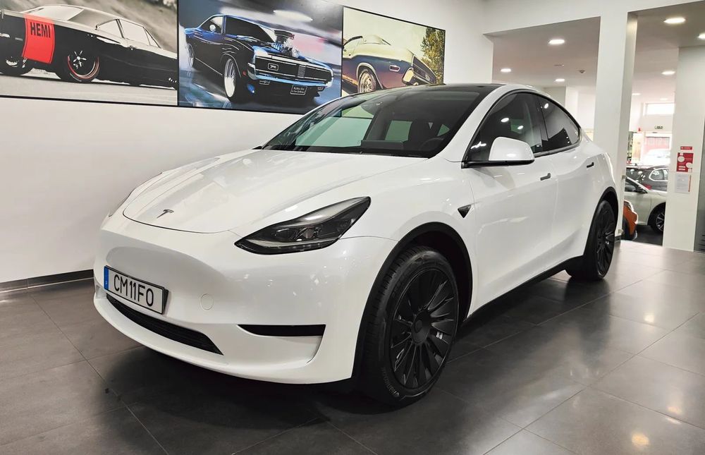 Tesla Model Y Tração Traseira